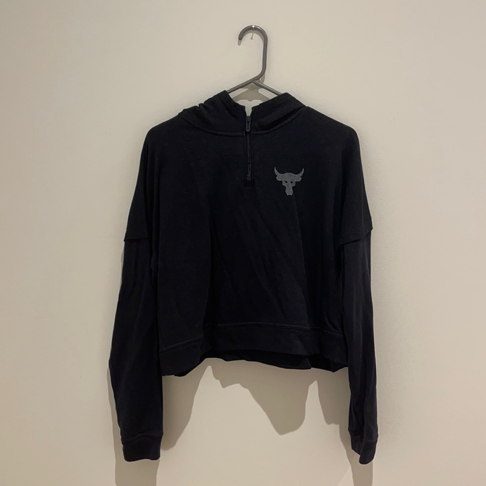 Loose cropped